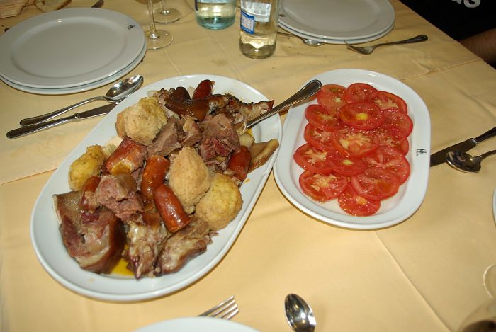 Cocido maragato receta típica de Castilla y León